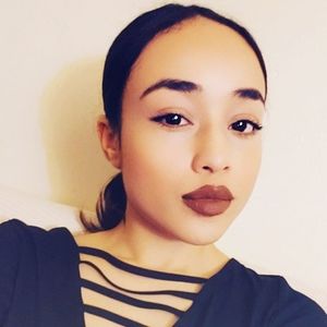 Meet your Posher, Jillian